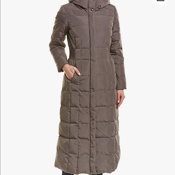 Cole Haan Jackets & Blazers - Cole Haan Bib Insert Down & Feather Fill Coat
COLE HAAN SIGNATURE